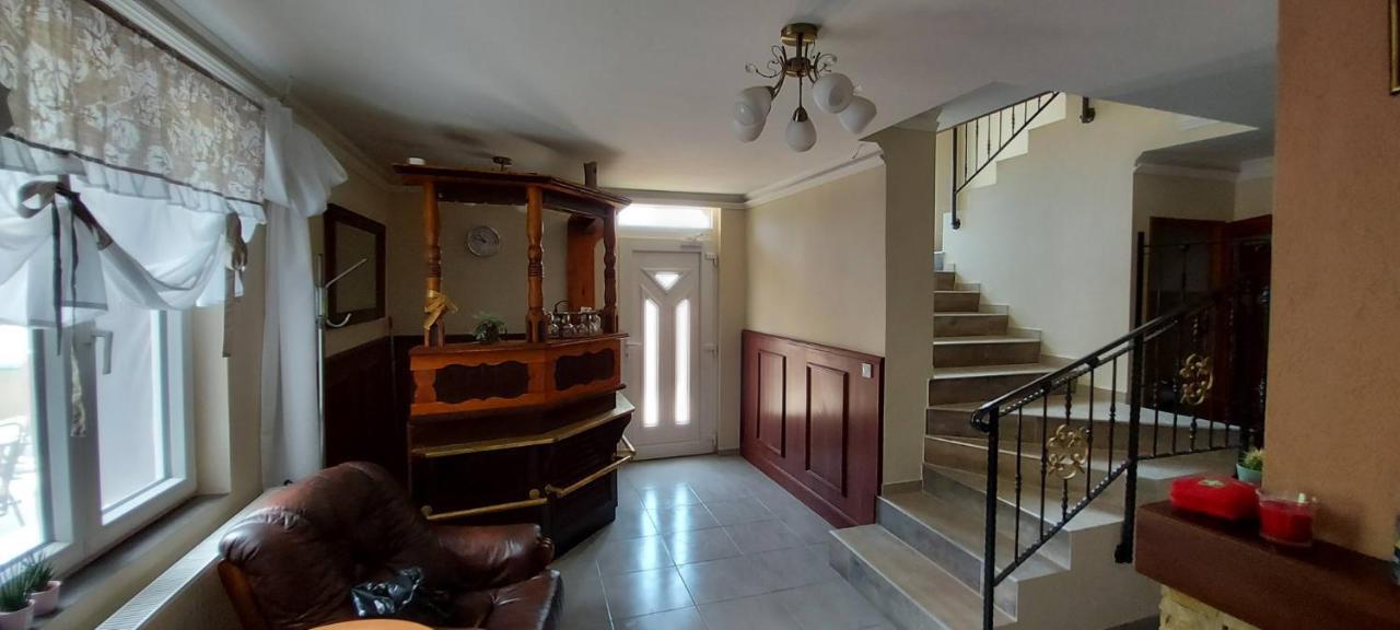 Villa Verteskacsa Vertesacsa ภายนอก รูปภาพ