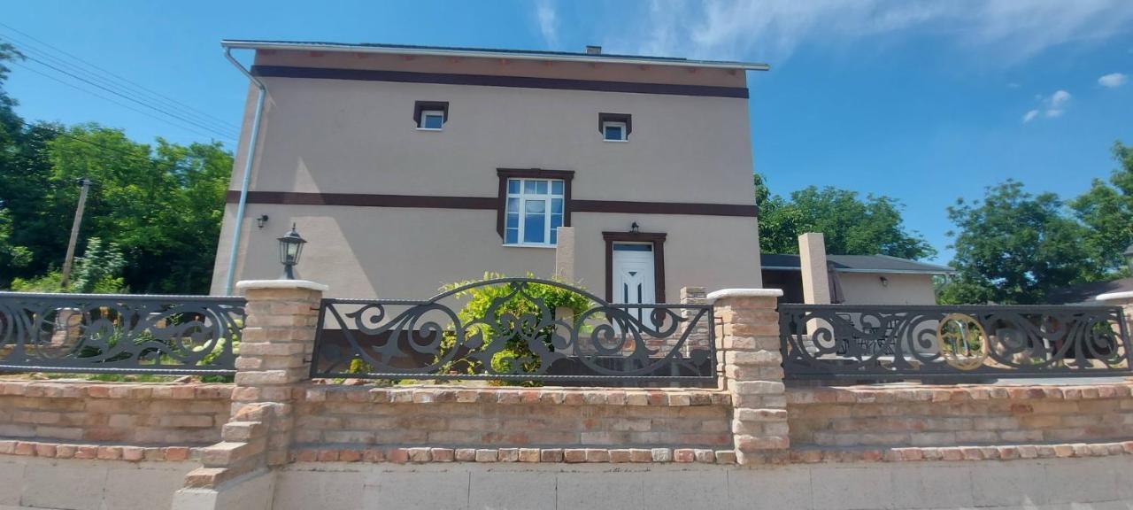 Villa Verteskacsa Vertesacsa ภายนอก รูปภาพ
