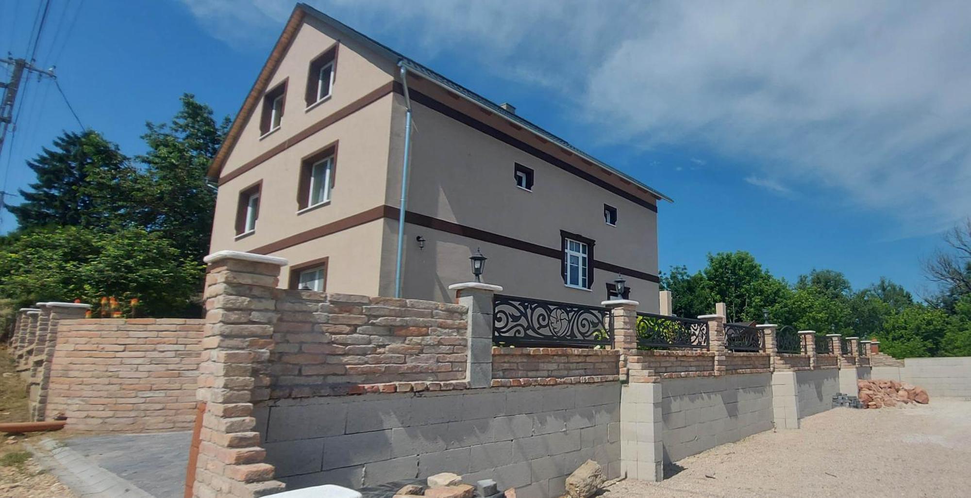 Villa Verteskacsa Vertesacsa ภายนอก รูปภาพ